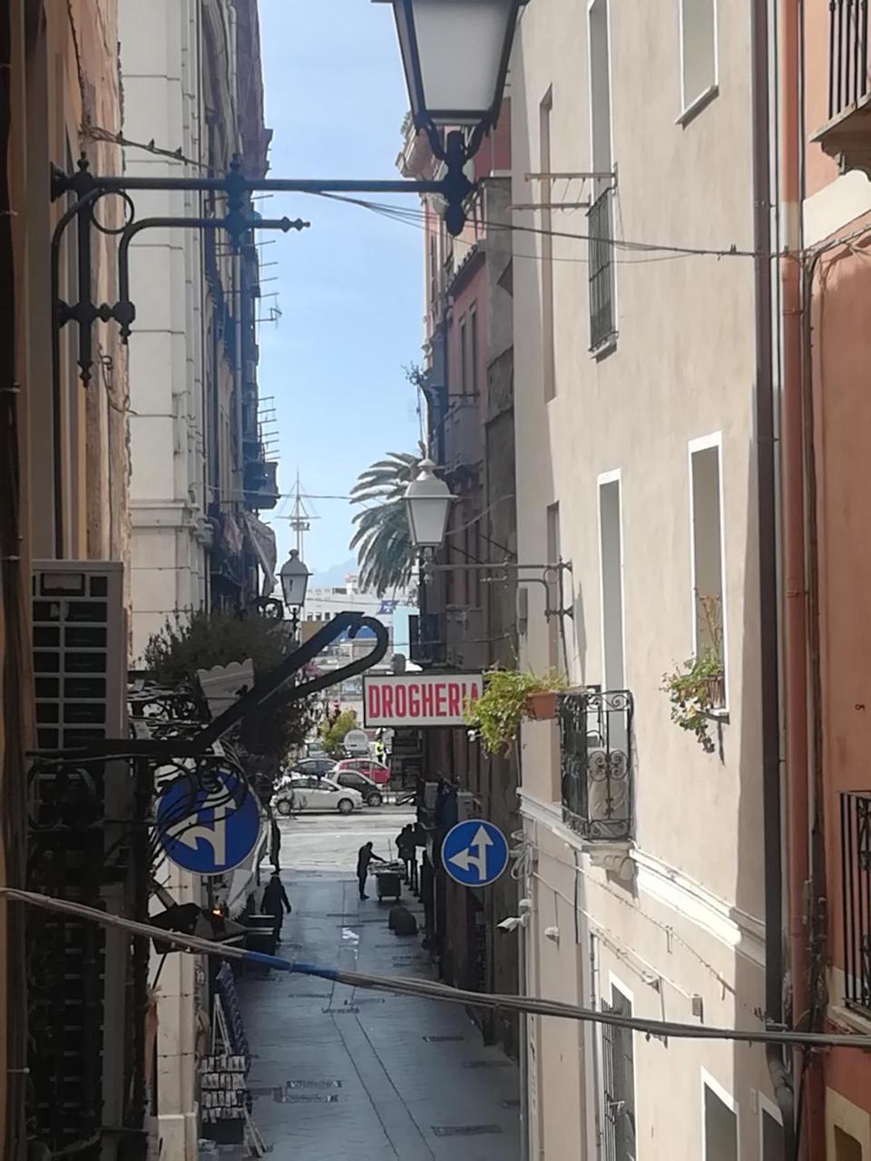 Bed and Breakfast B.House Cagliari Zewnętrze zdjęcie